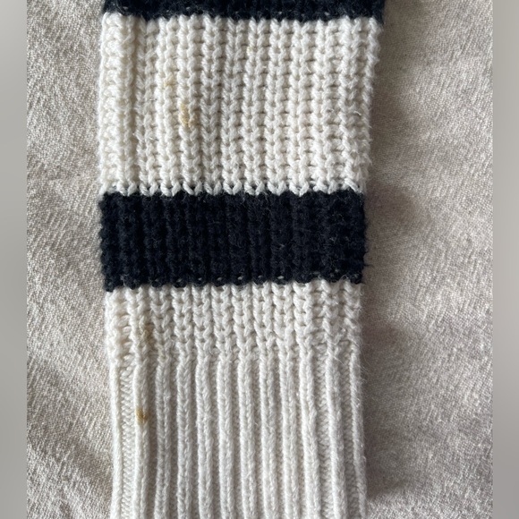 Express crewneck knit slightly off white and black striped sweater - Picture 7 of 7